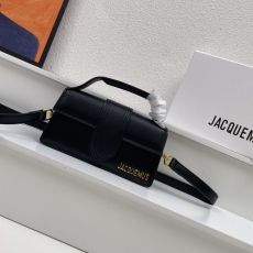 Jacquemus Satchel Bags